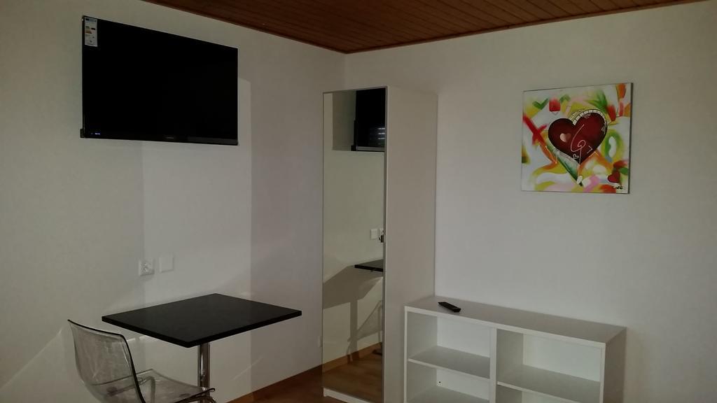 Bed and Breakfast Good Bed Biberist Zimmer foto